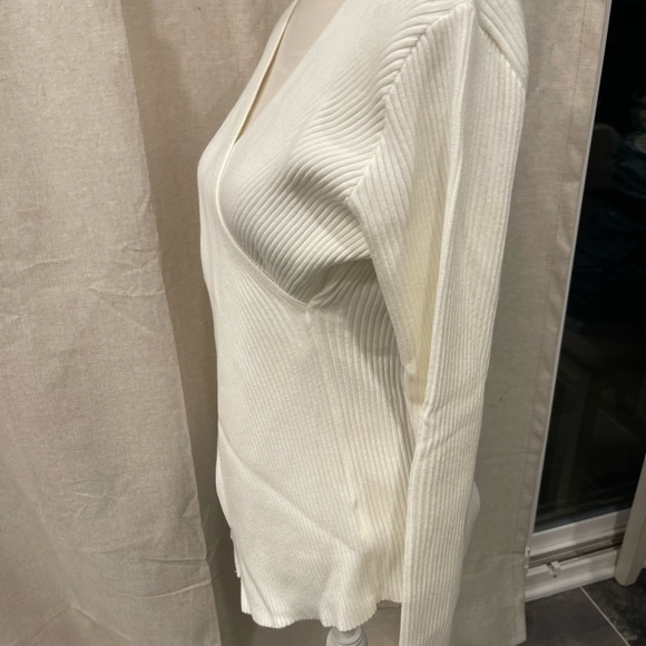 White Ribbed Wrap Sweater - Picture 3 of 6